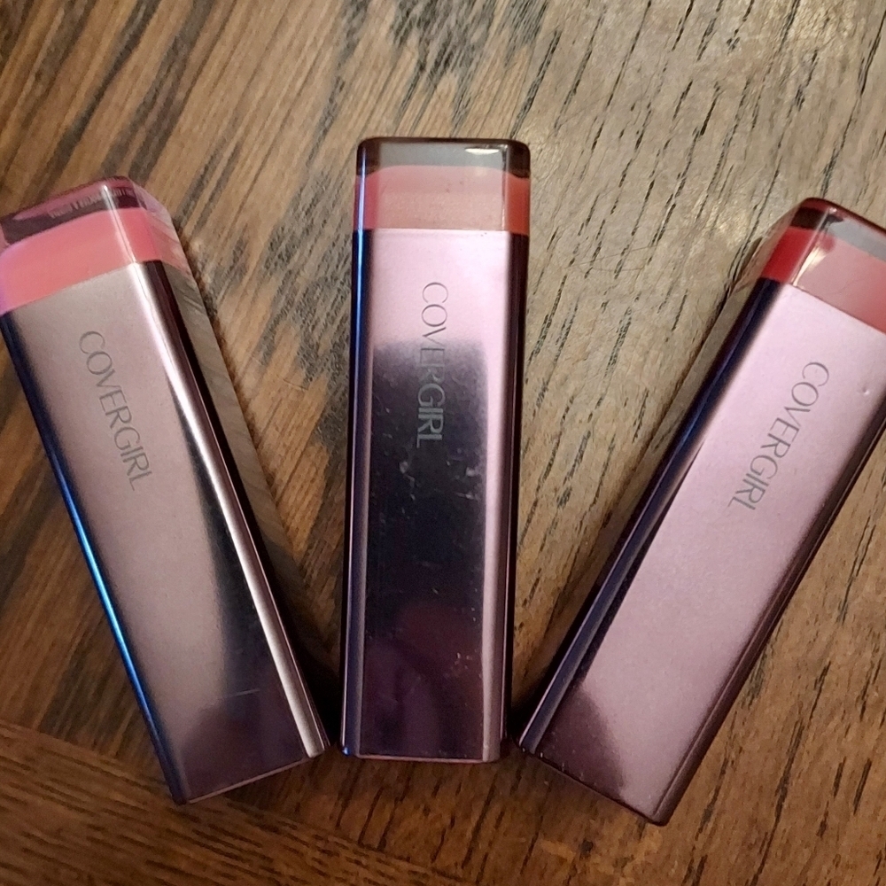 Covergirl Lip Perfection lipstick